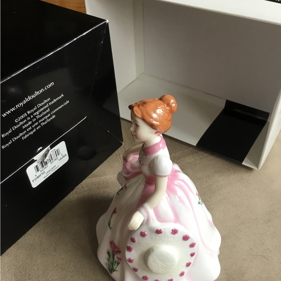 Royal Doulton Figurine “January “ - Picture 5 of 8